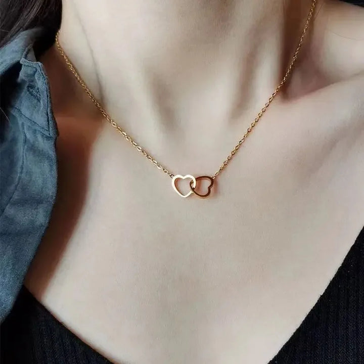 Simple Necklace Double Heart Pendant Gold