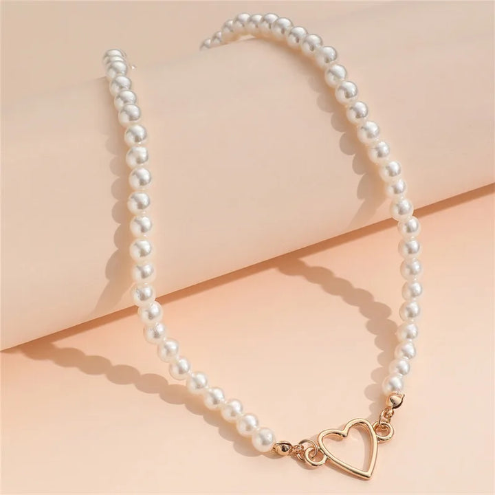 Fashion Pearl Necklace Choker Female